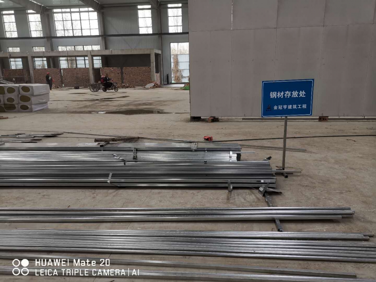 山東鋼結(jié)構(gòu)廠家：建造鋼結(jié)構(gòu)廠房需要多少錢？